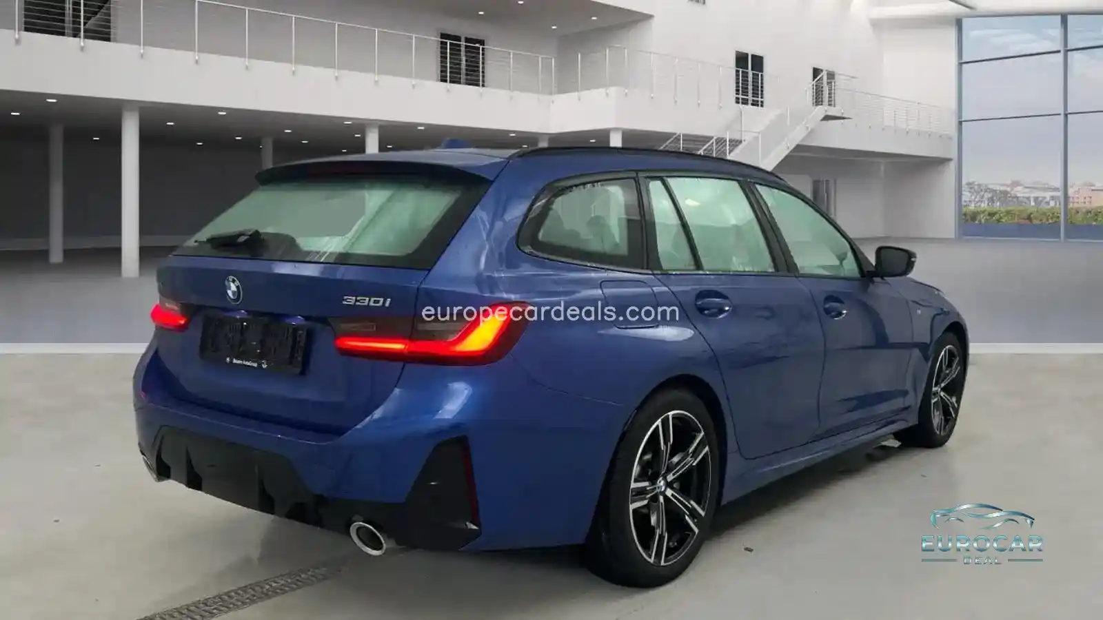 BMW 330