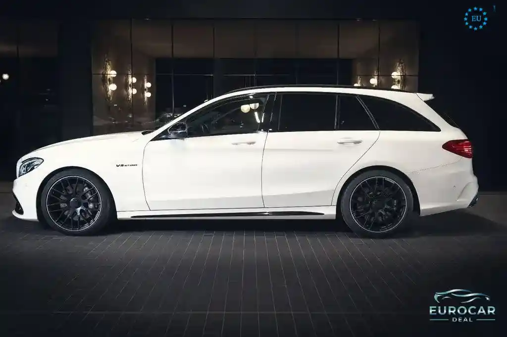 Mercedes-Benz C 63 AMG