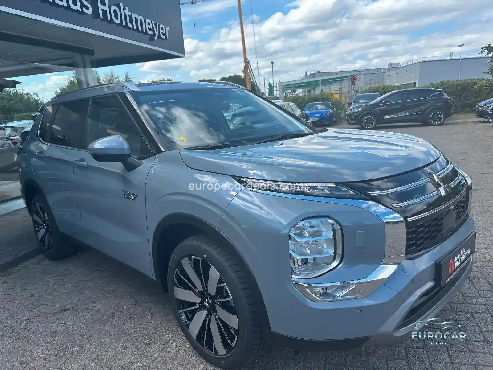 Mitsubishi Plug-in Hybrid Outlander