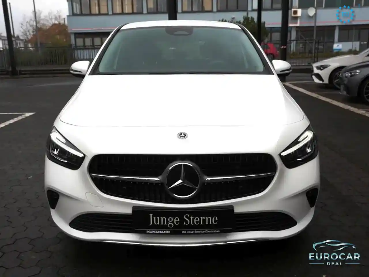 Mercedes-Benz B 200