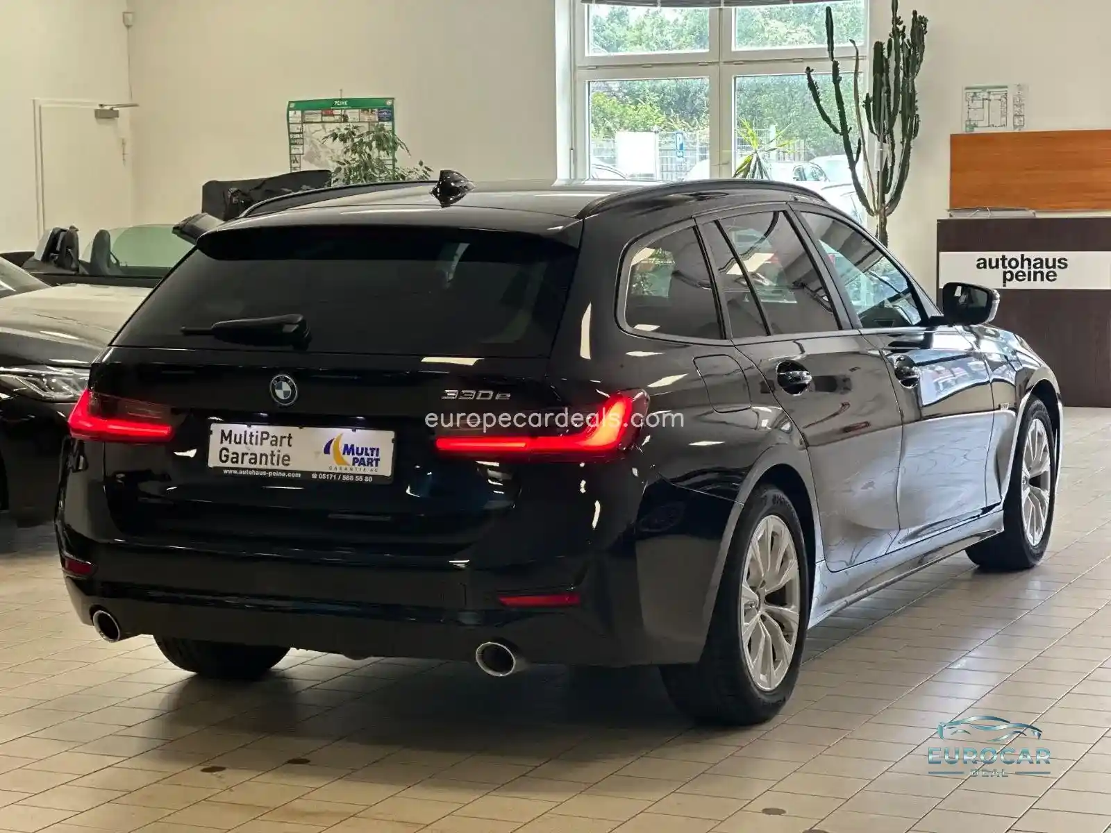 BMW 330