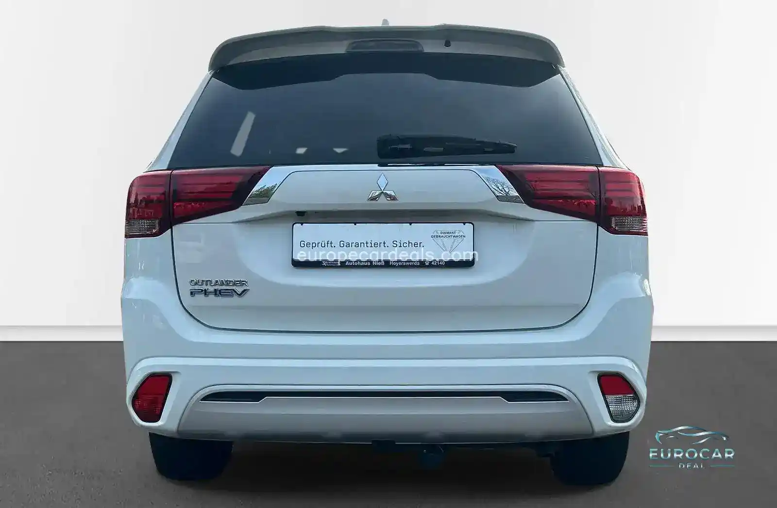 Mitsubishi Plug-in Hybrid Outlander