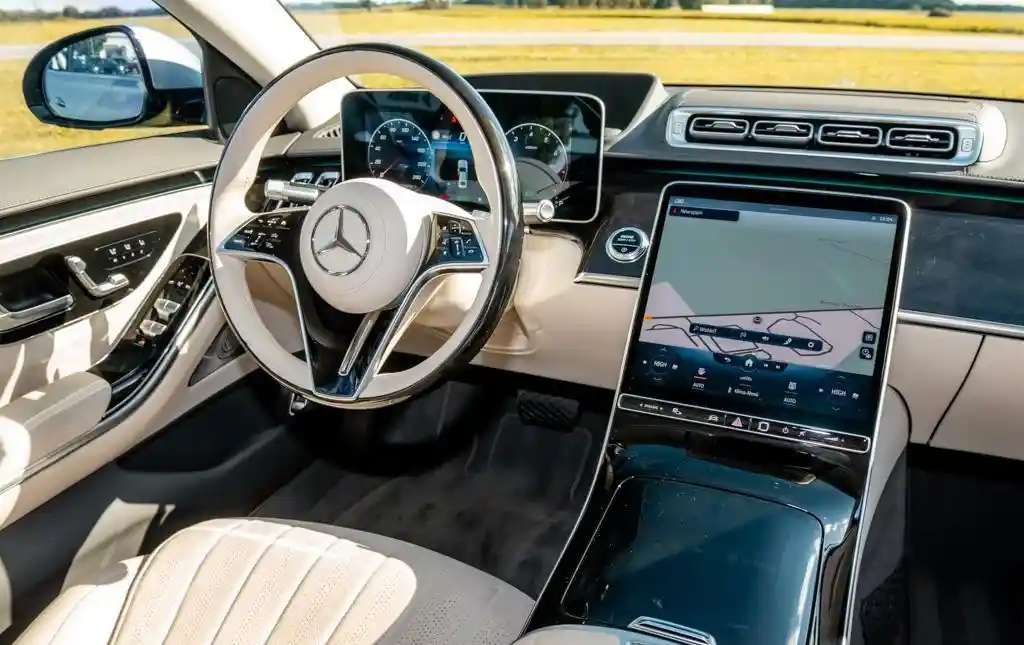 Mercedes-Benz S 500