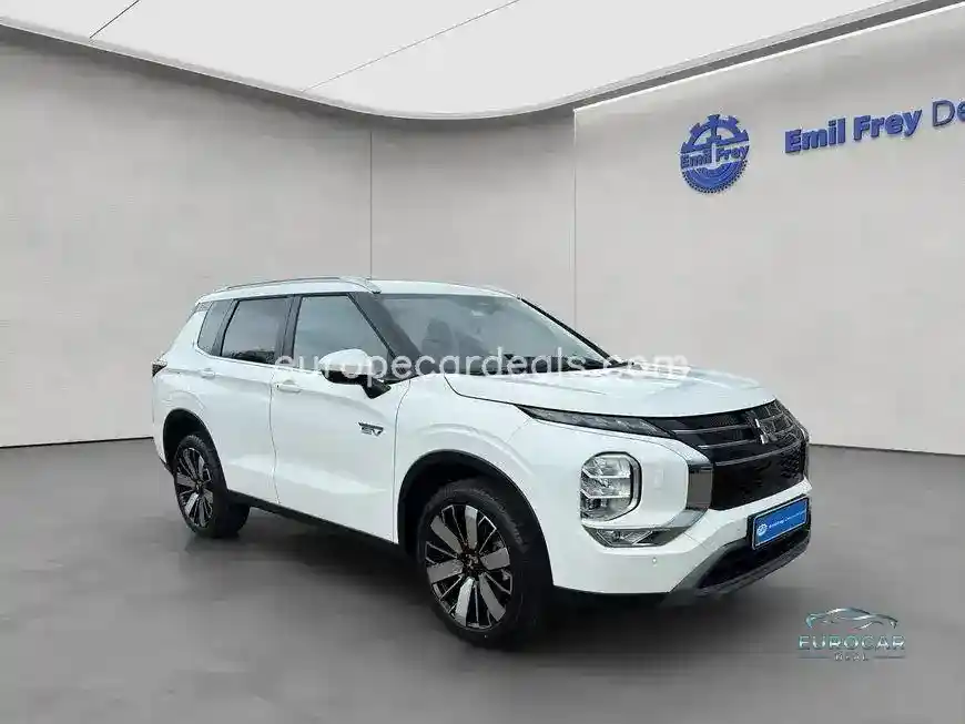Mitsubishi Plug-in Hybrid Outlander