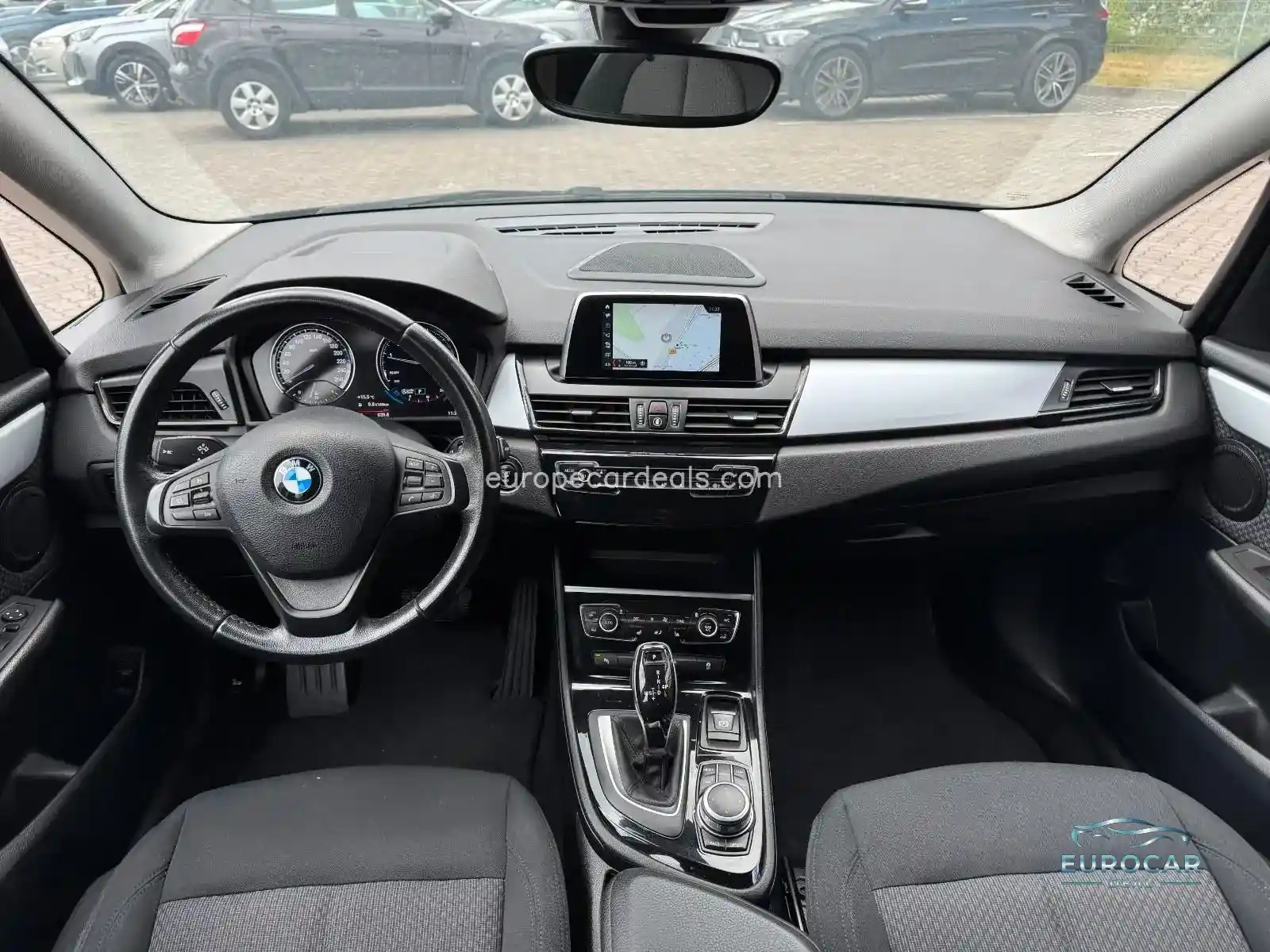 BMW 218