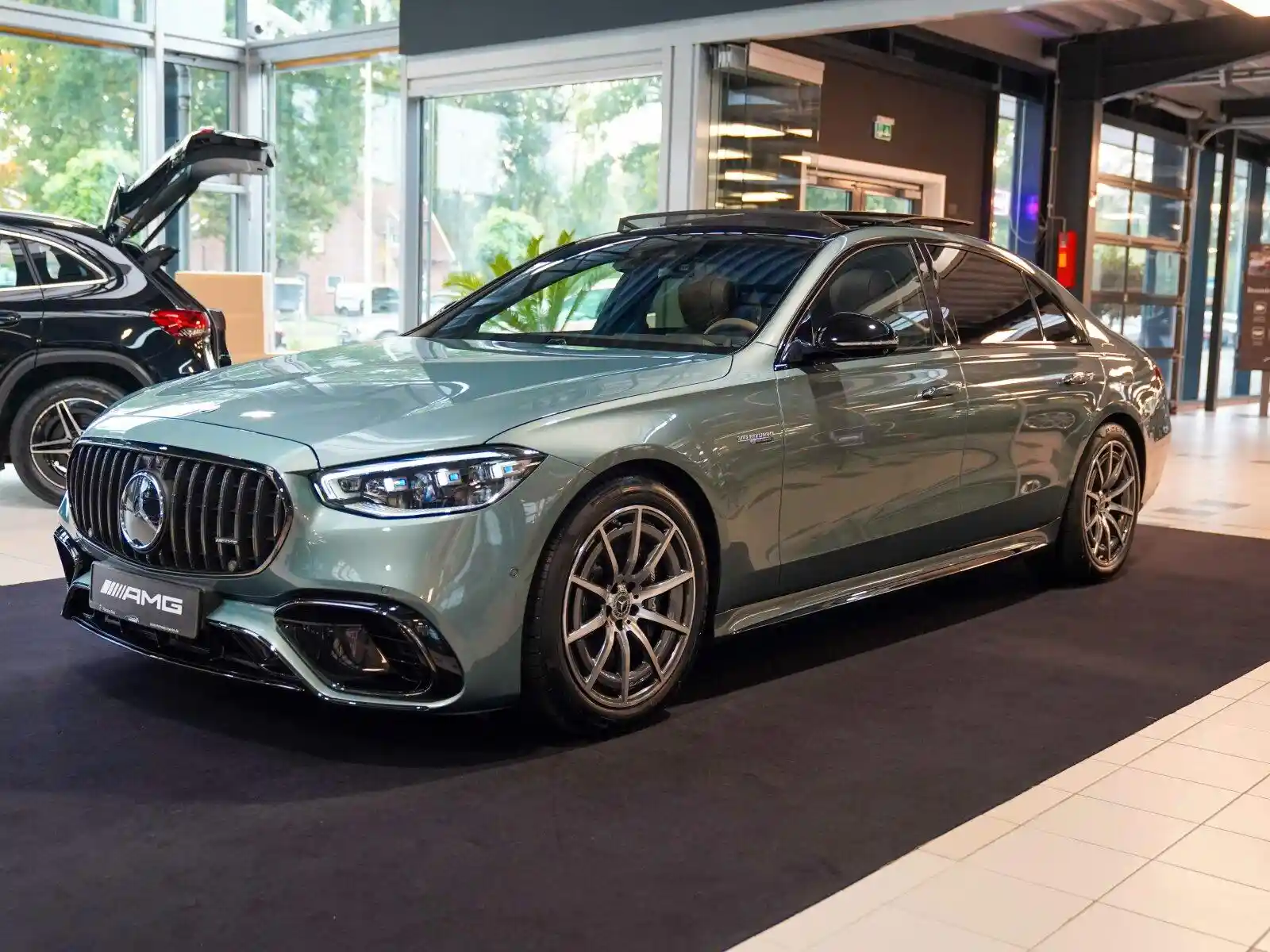 Mercedes-Benz S 63 AMG