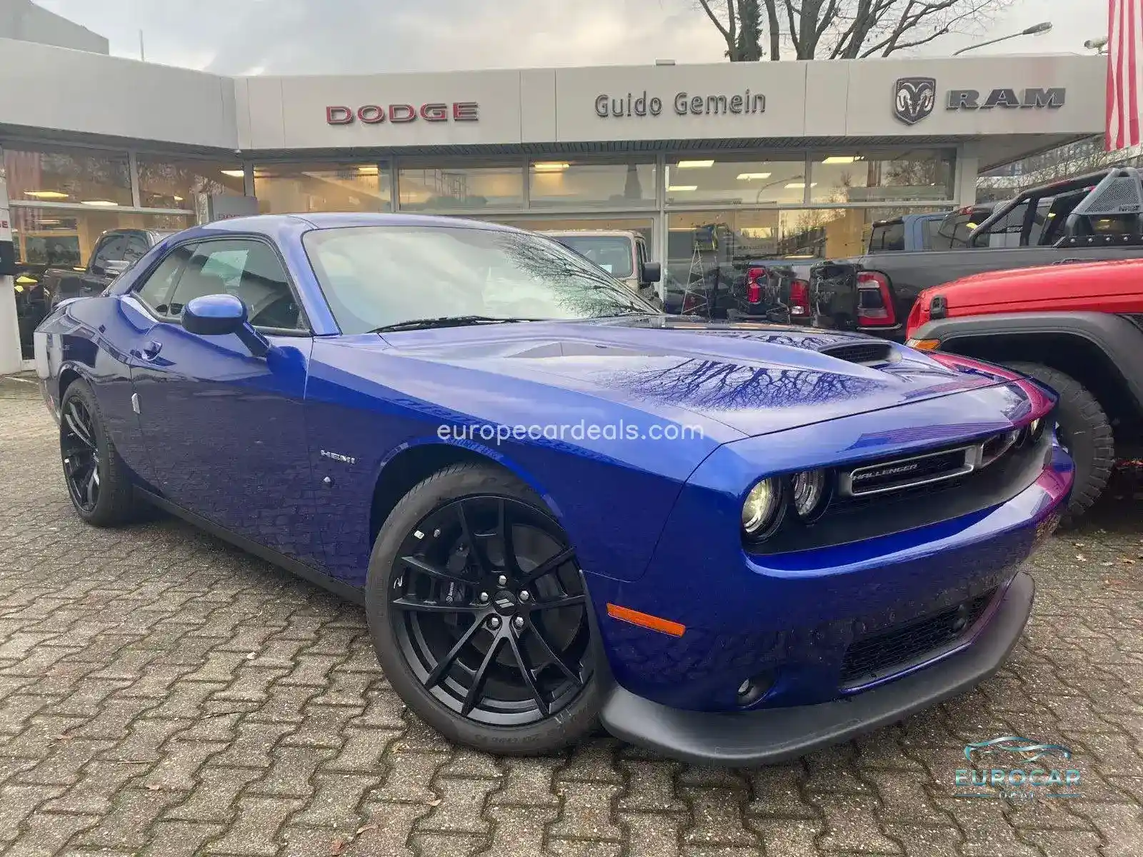 Dodge Challenger