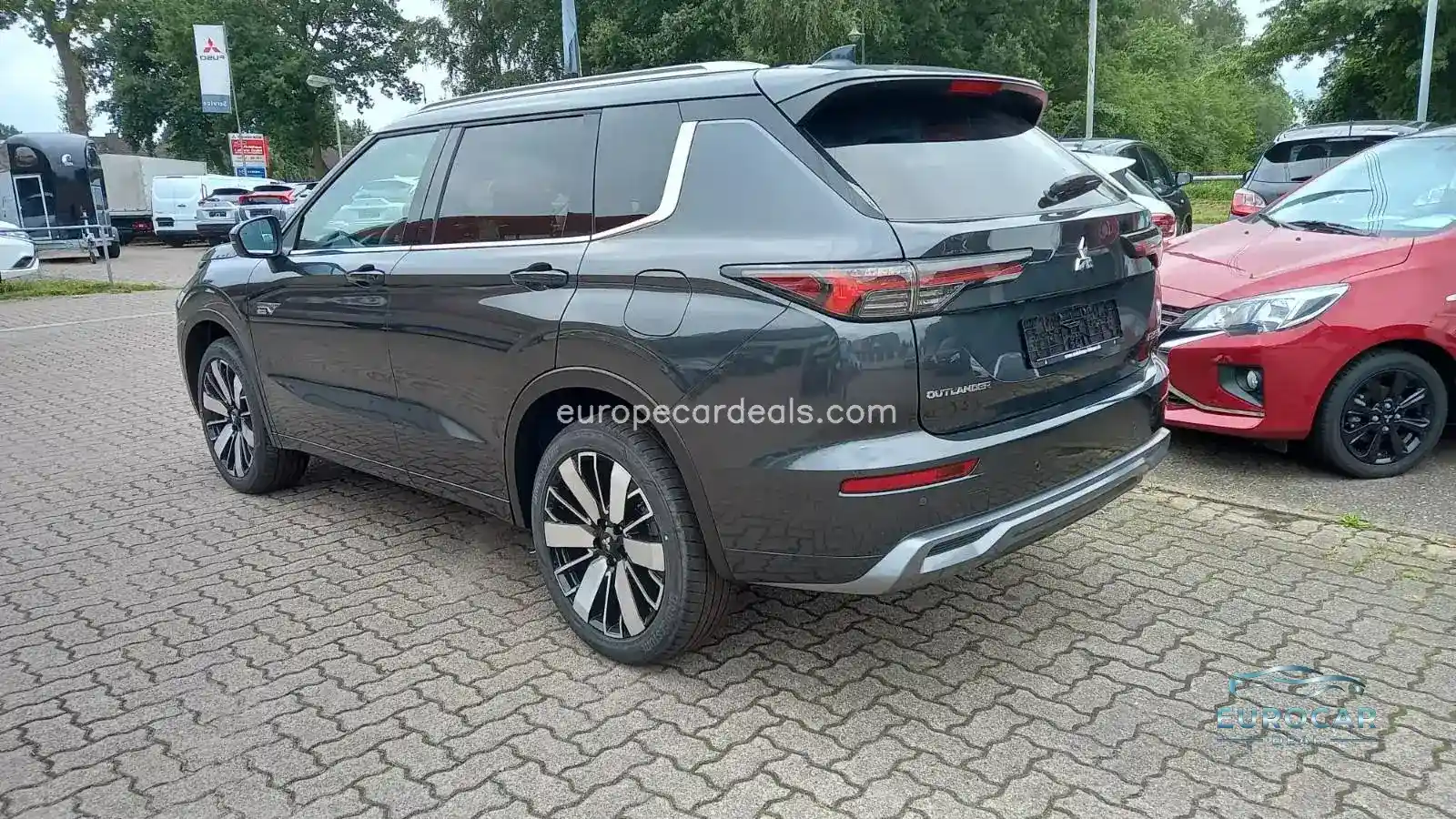 Mitsubishi Plug-in Hybrid Outlander