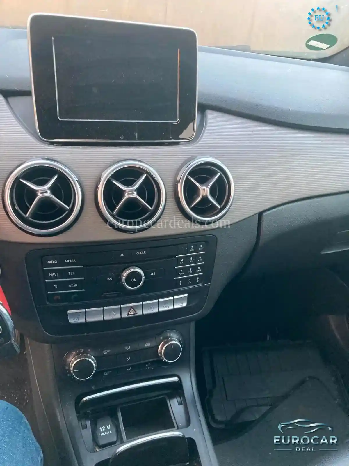 Mercedes-Benz B 200
