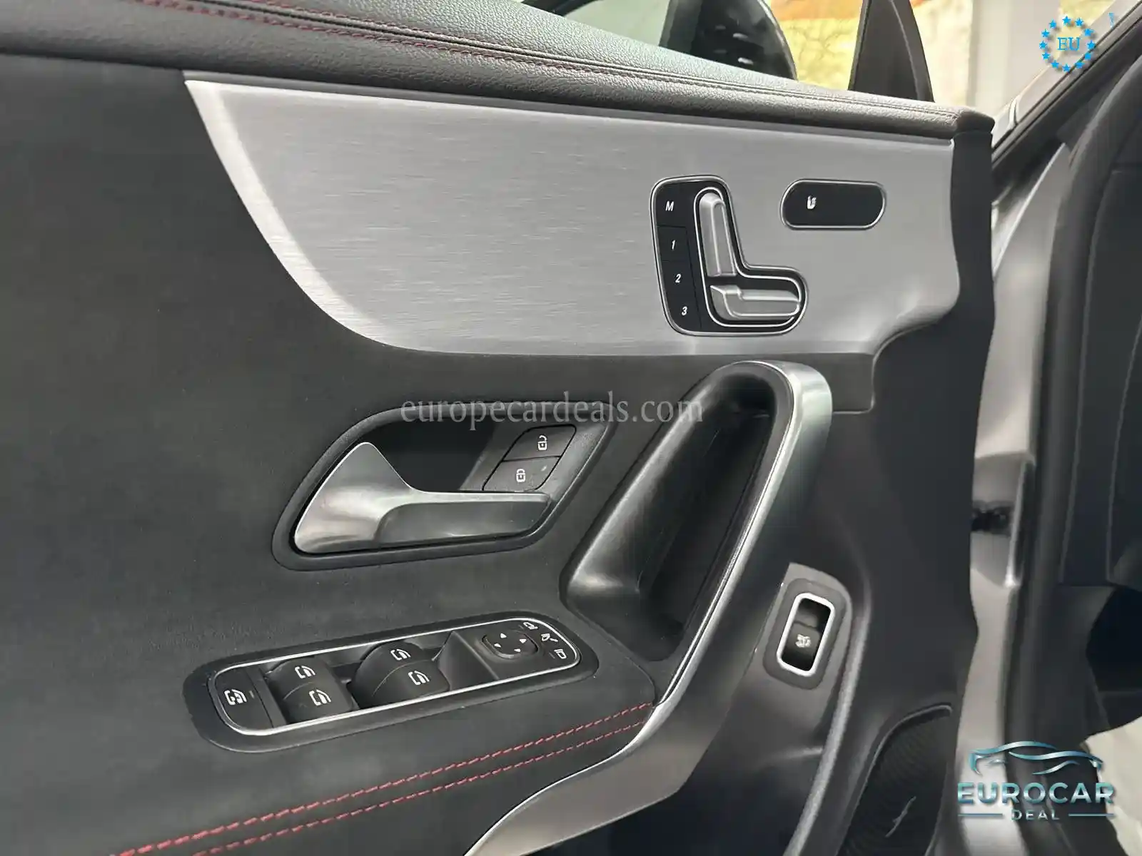 Mercedes-Benz CLA 45 AMG Shooting Brake