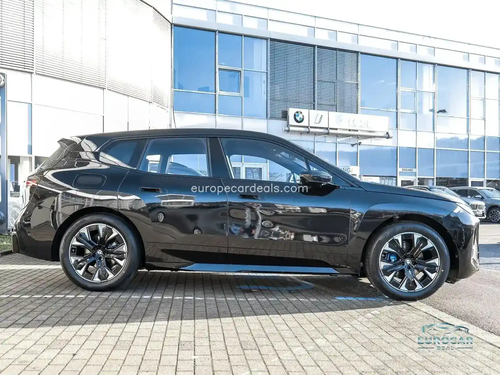 BMW iX