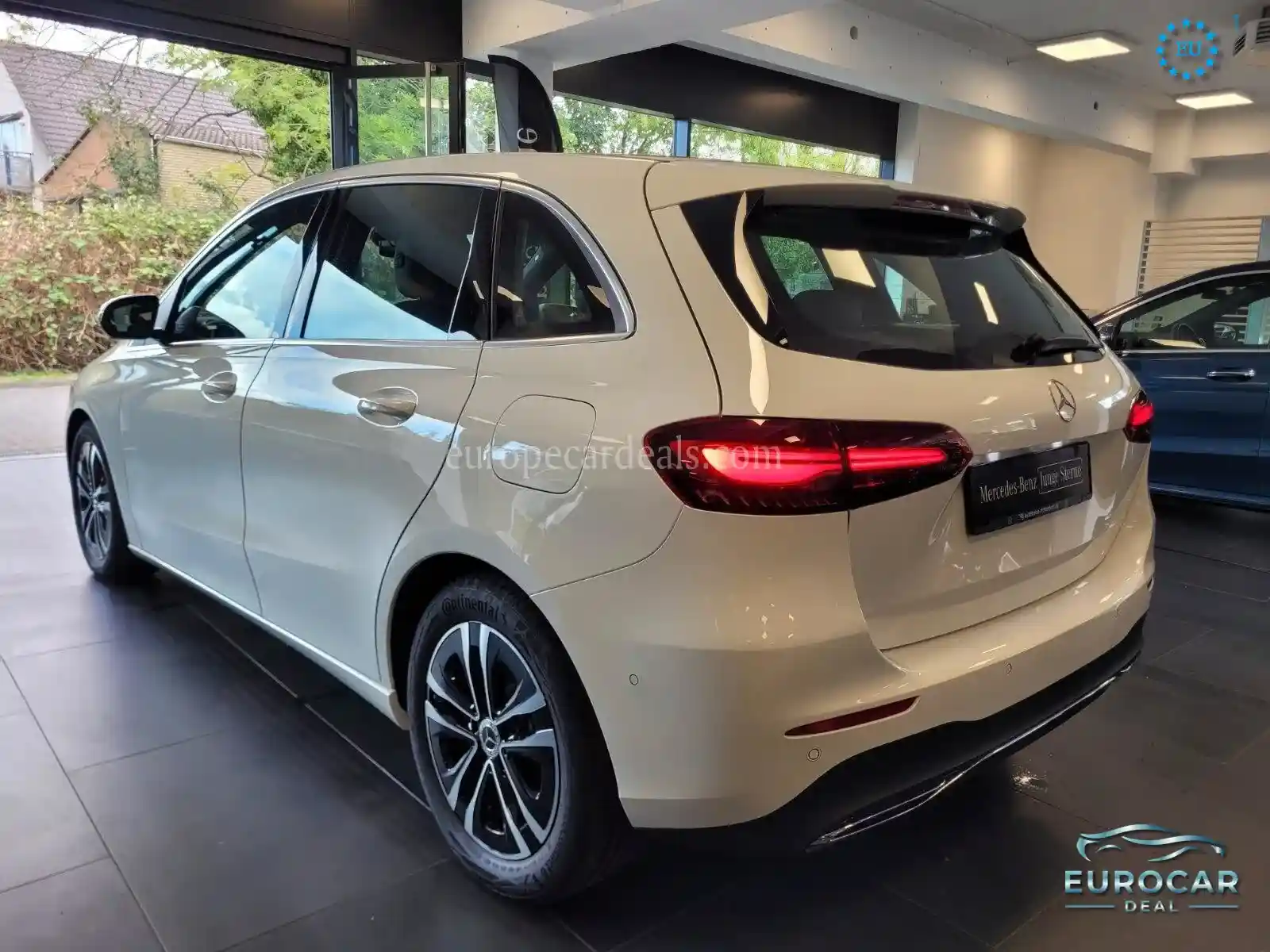 Mercedes-Benz B 200