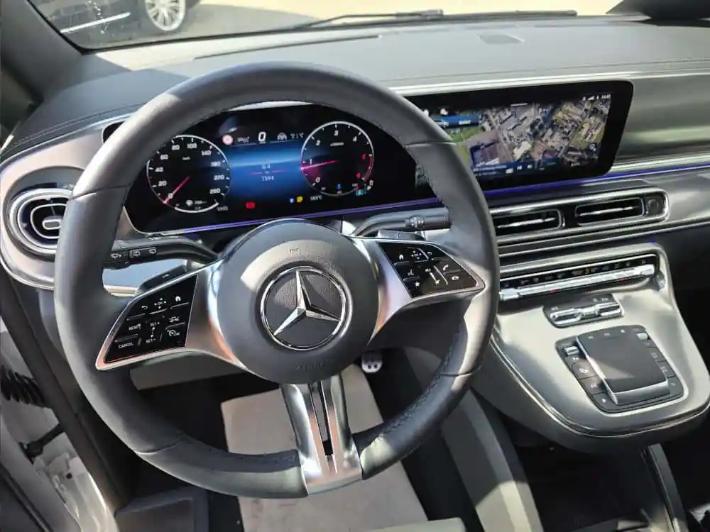 Mercedes-Benz V 300
