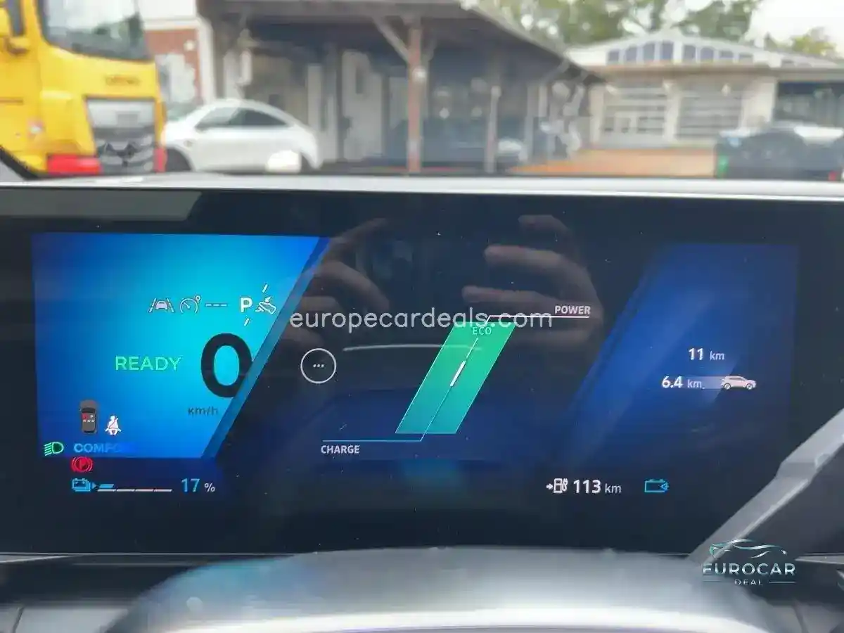 Renault Scenic E-TECH