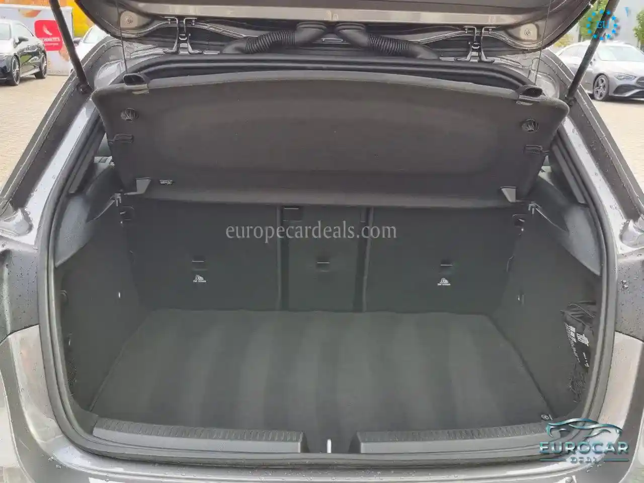Mercedes-Benz A 220