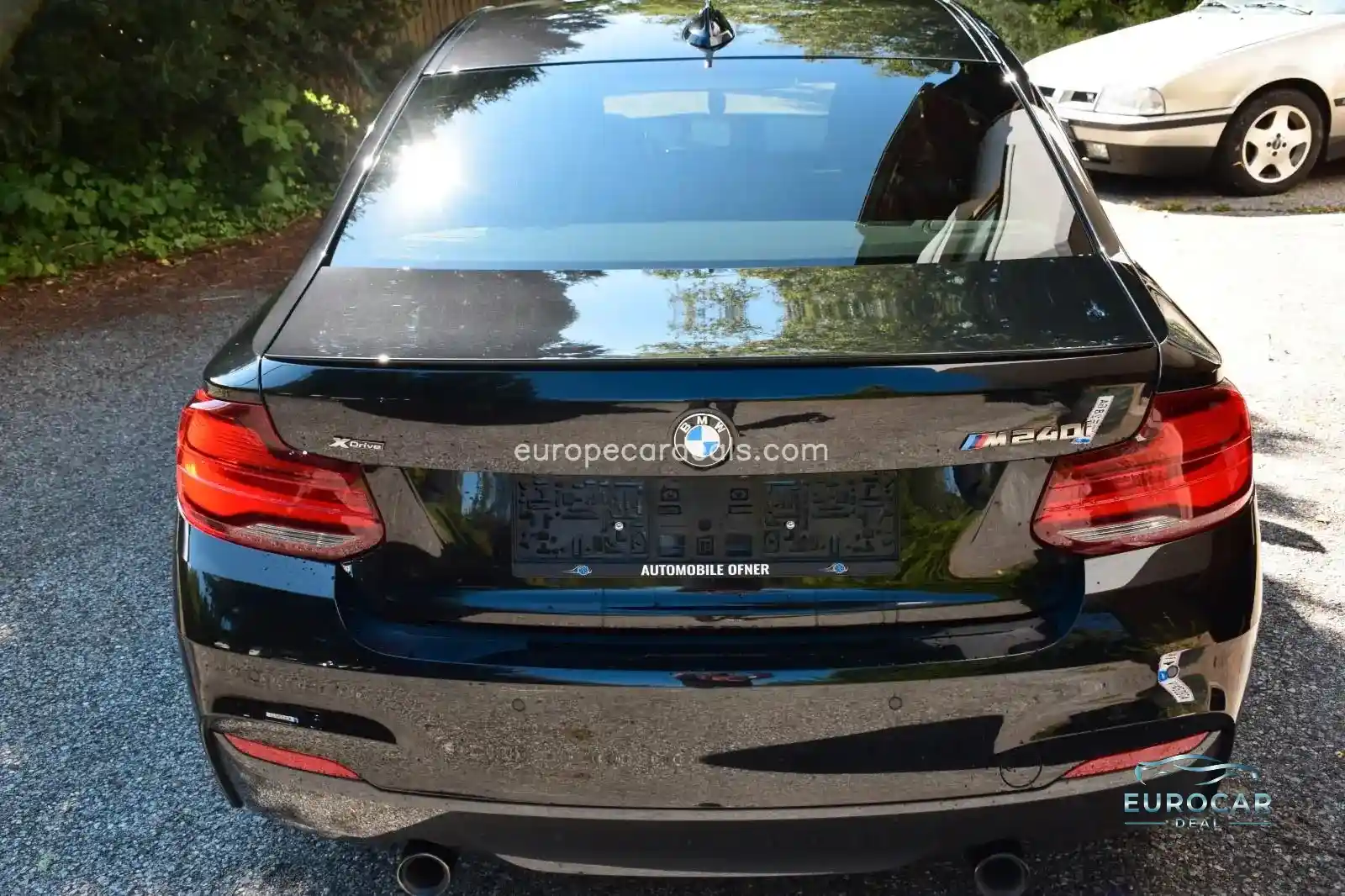 BMW M240i