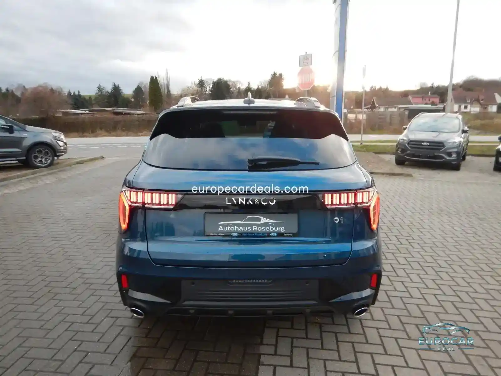 Lynk&Co 01