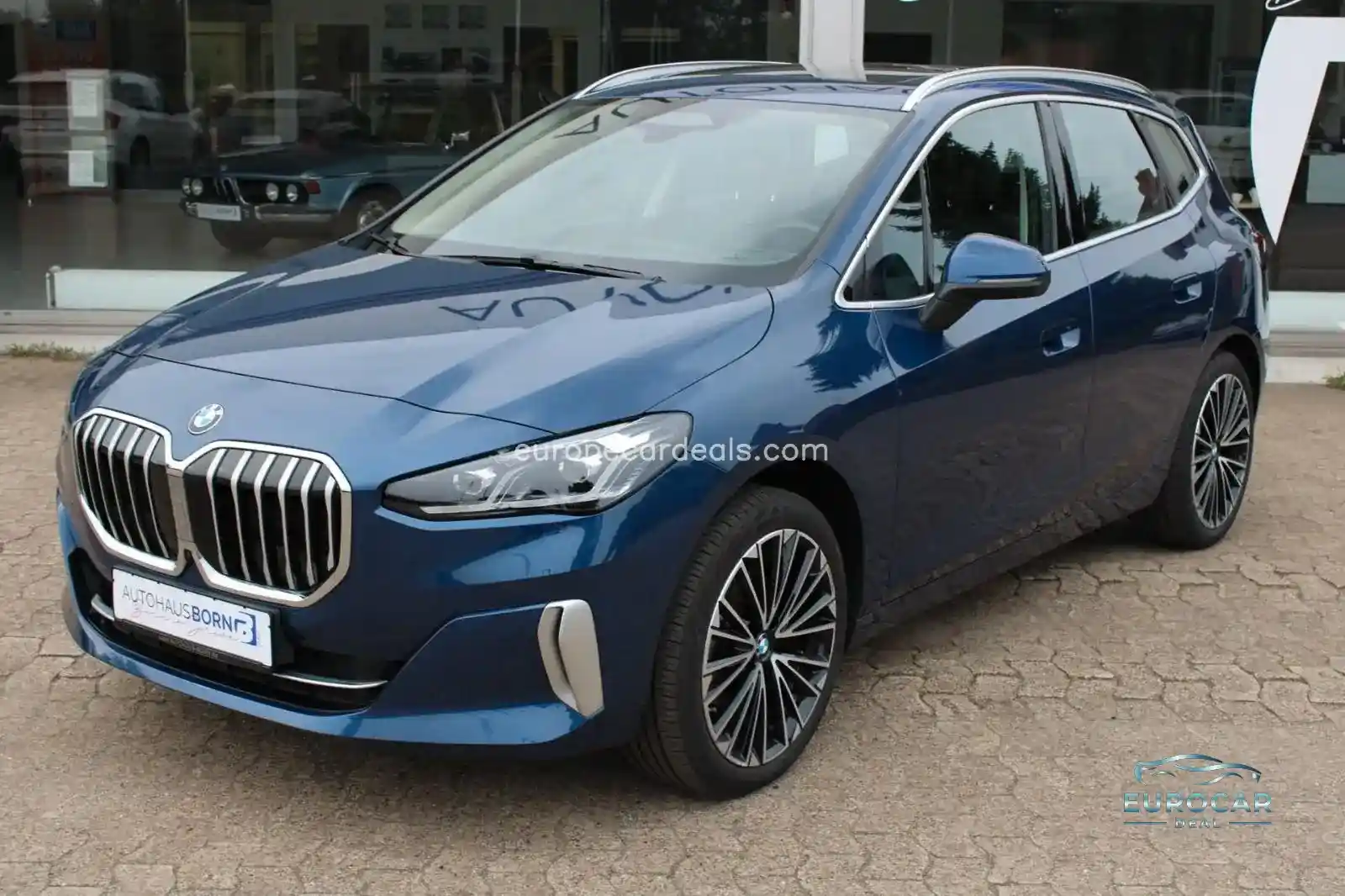 BMW 218