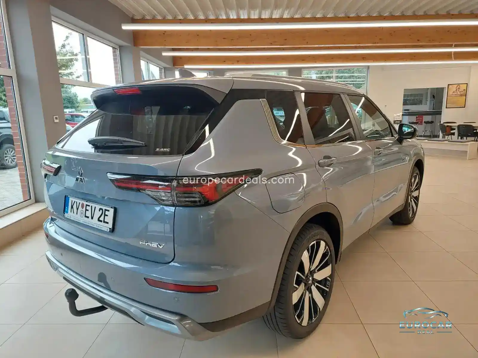 Mitsubishi Plug-in Hybrid Outlander