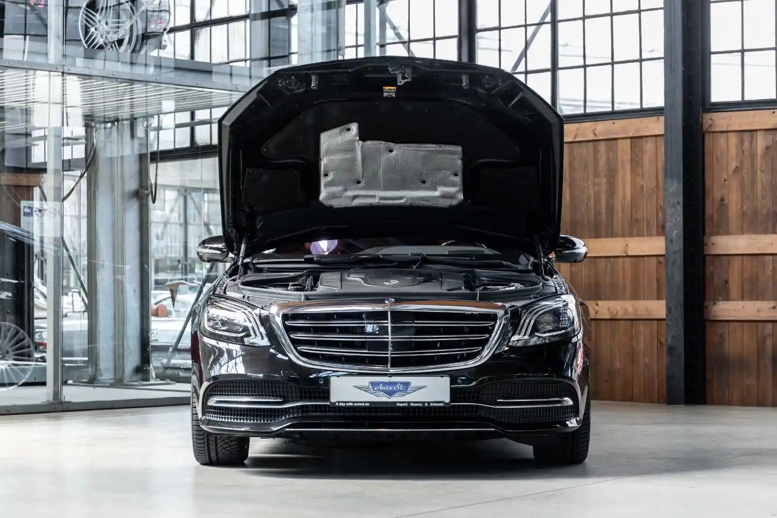 Mercedes-Benz S 560