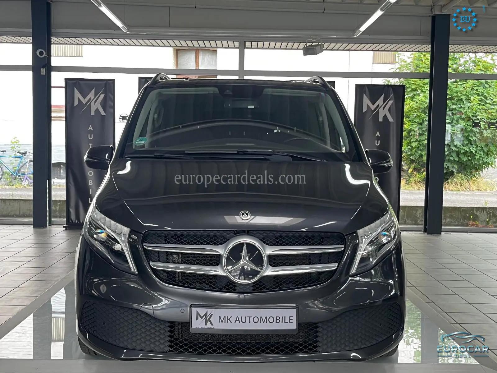 Mercedes-Benz V 220