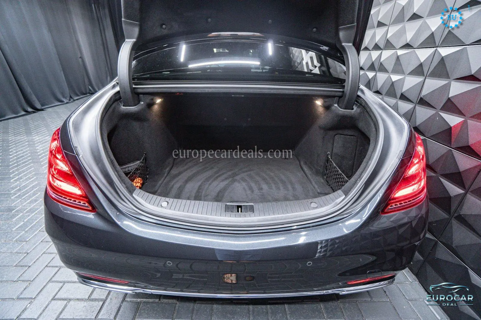 Mercedes-Benz S 400