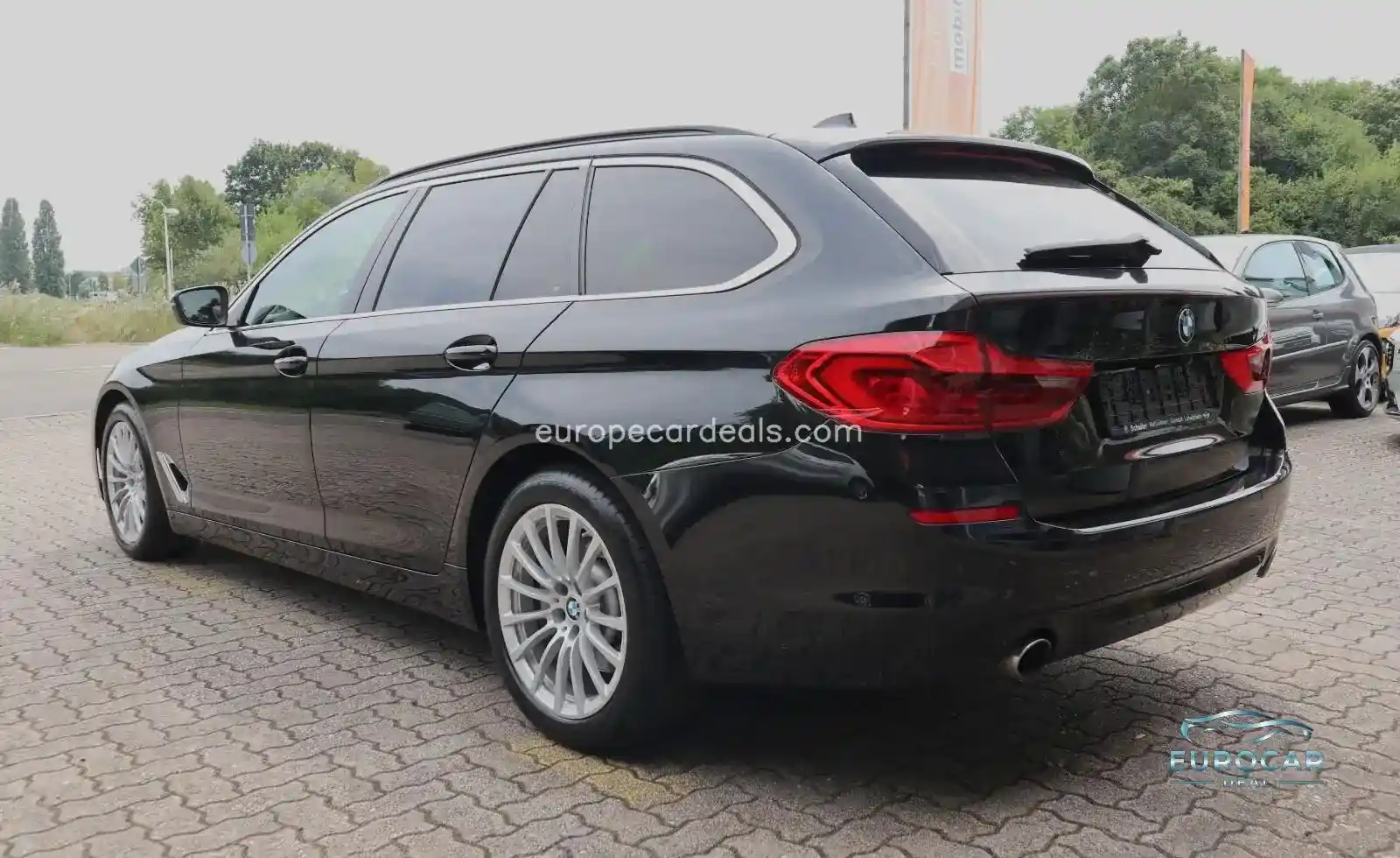 BMW 525