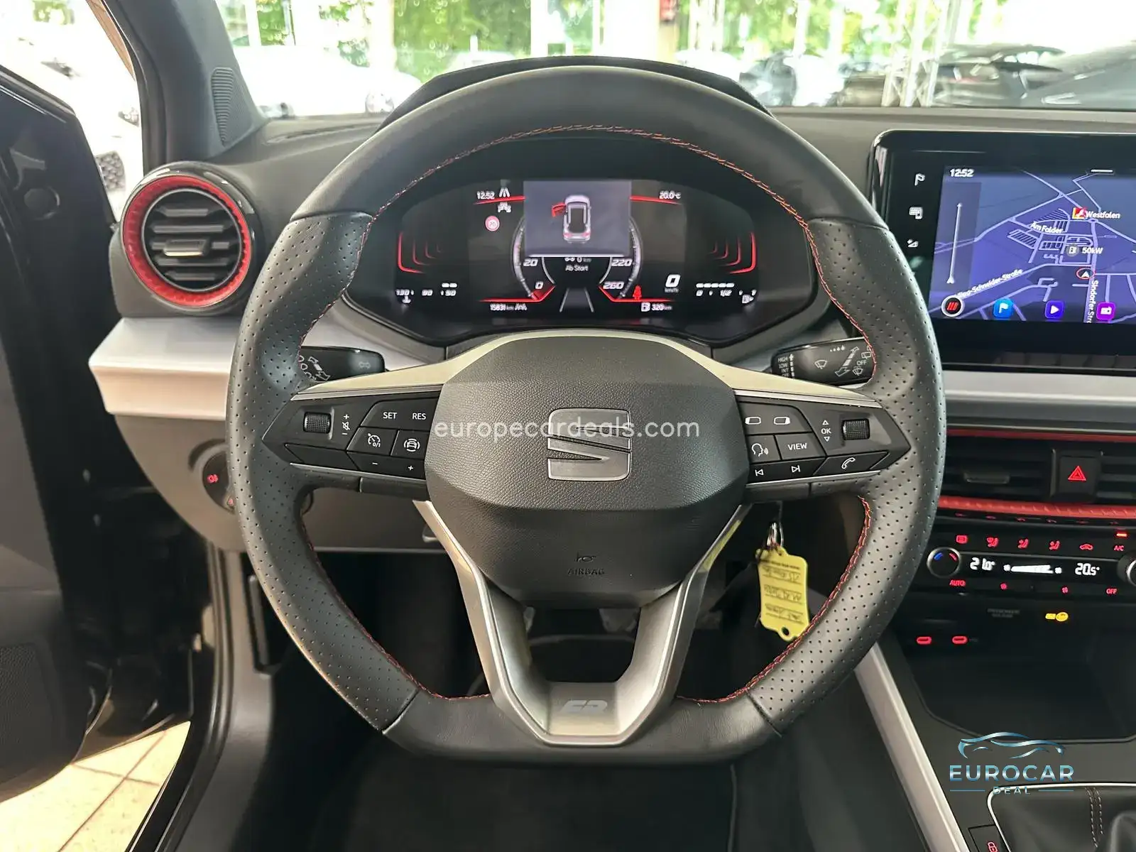 Seat Arona