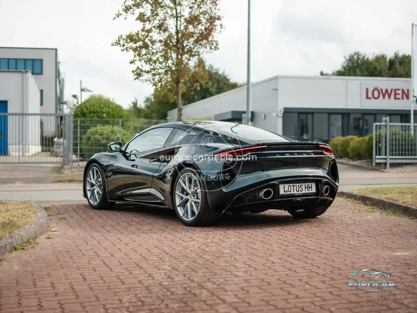 Lotus Emira