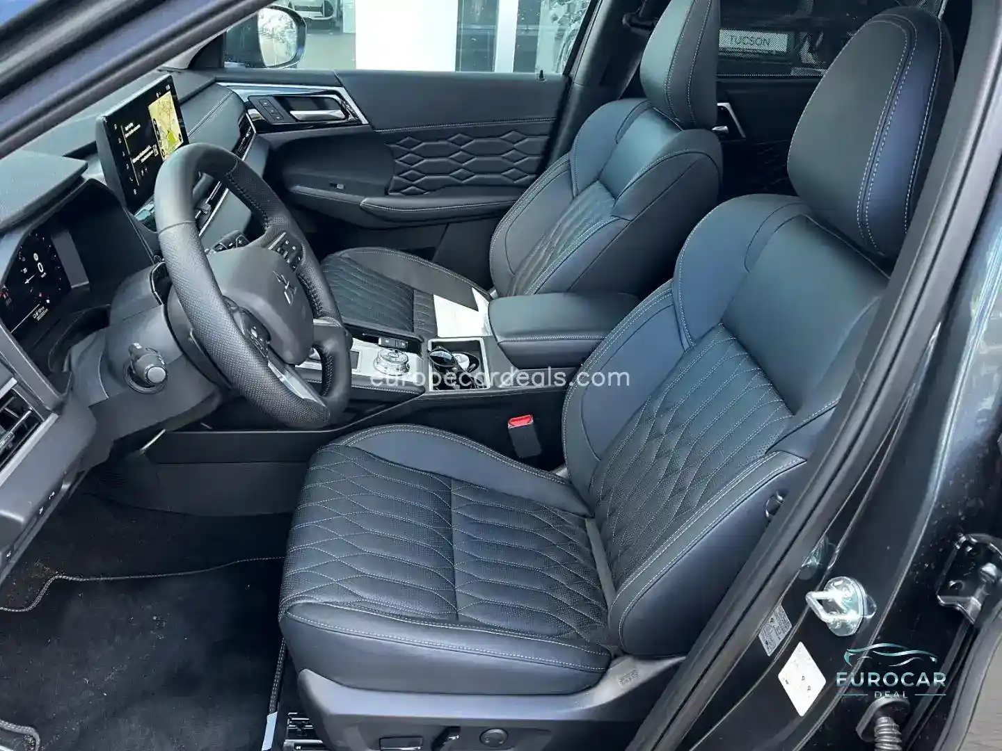 Mitsubishi Plug-in Hybrid Outlander
