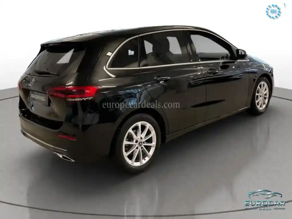 Mercedes-Benz B 180