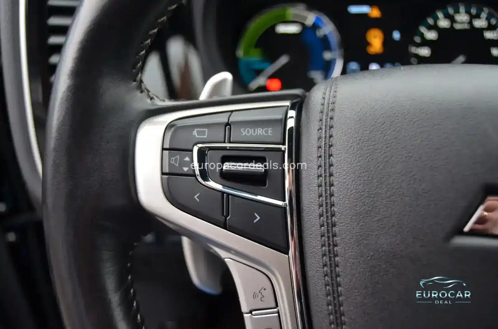 Mitsubishi Plug-in Hybrid Outlander