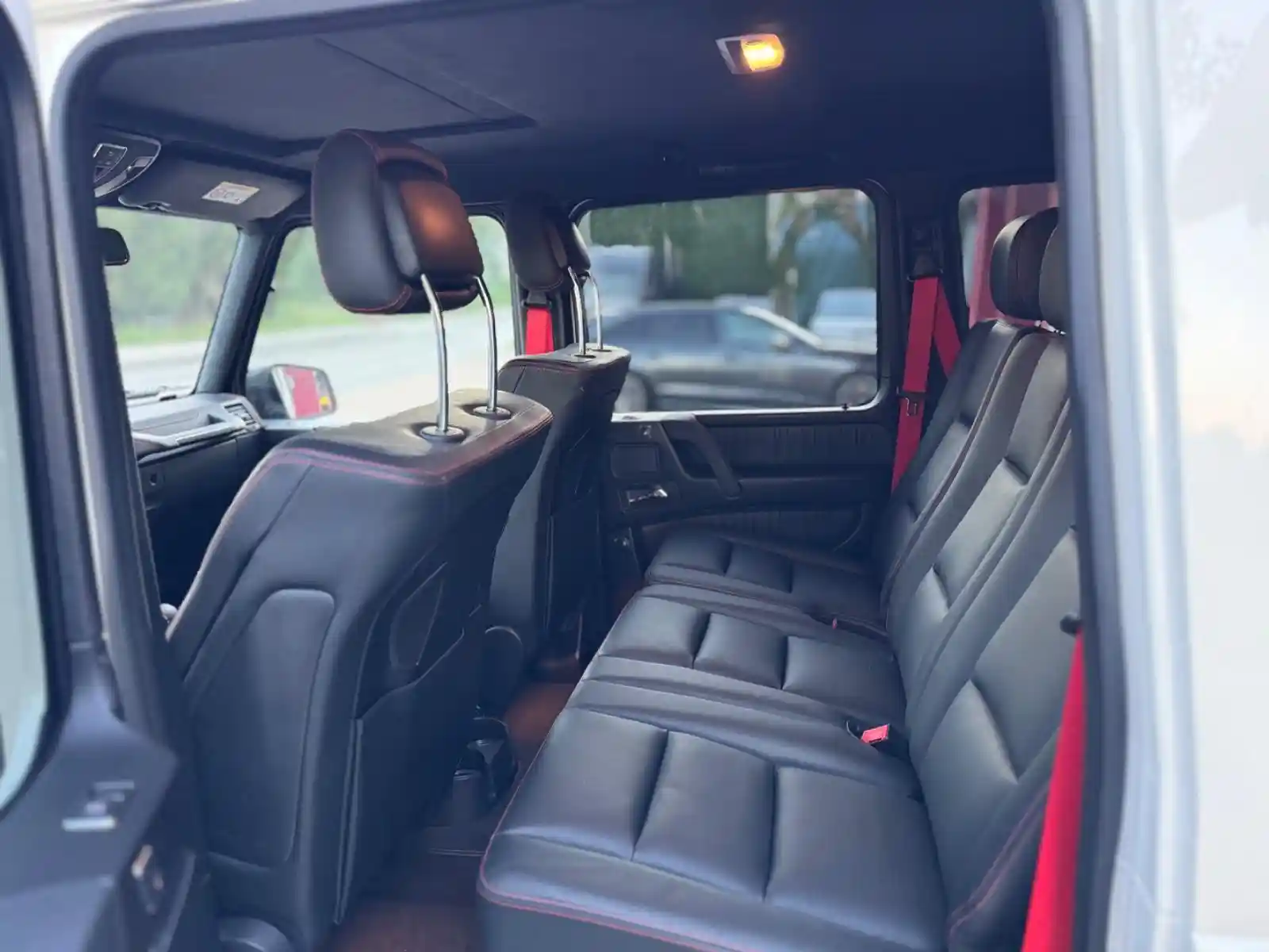 Mercedes-Benz G 500