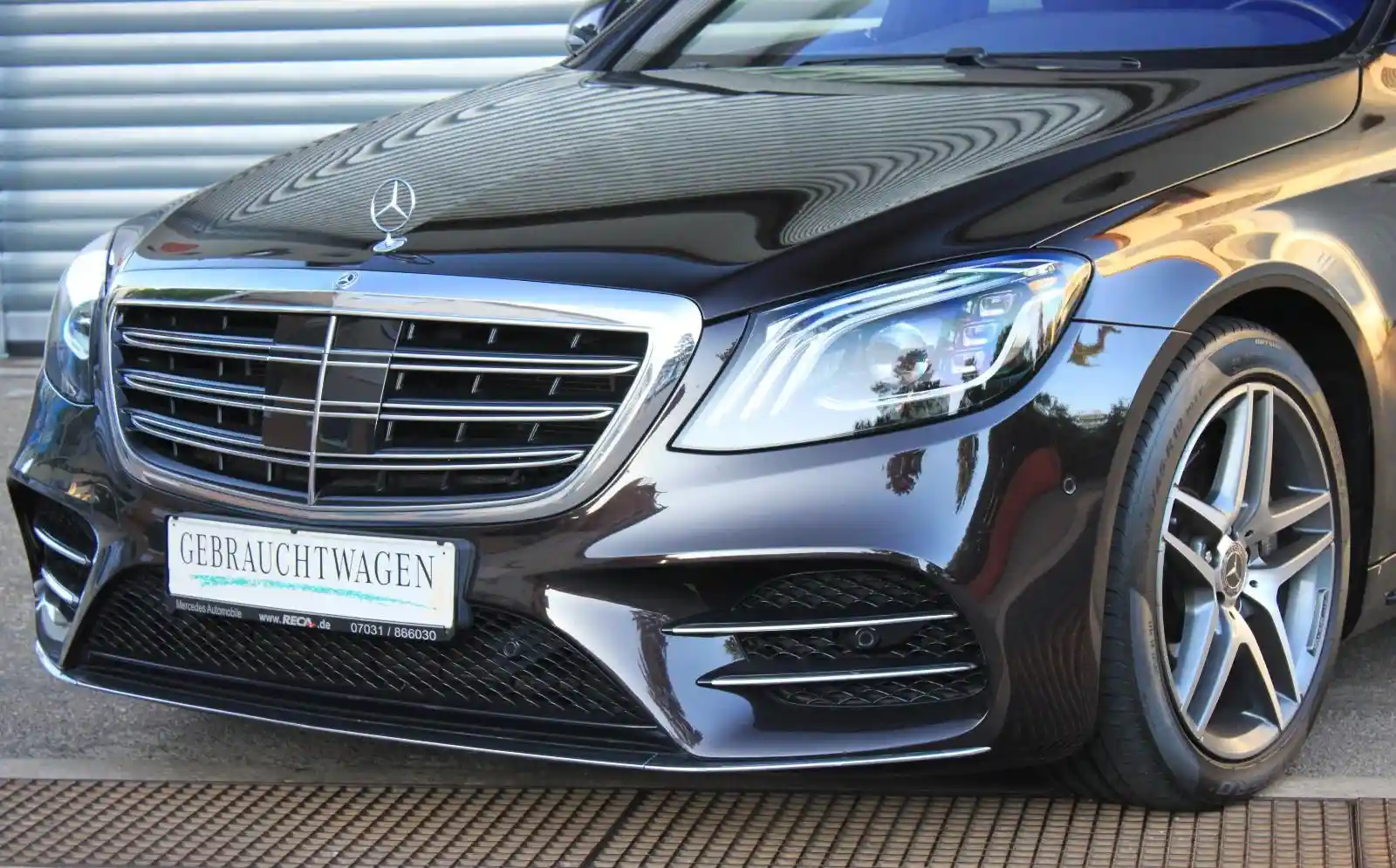 Mercedes-Benz S 560