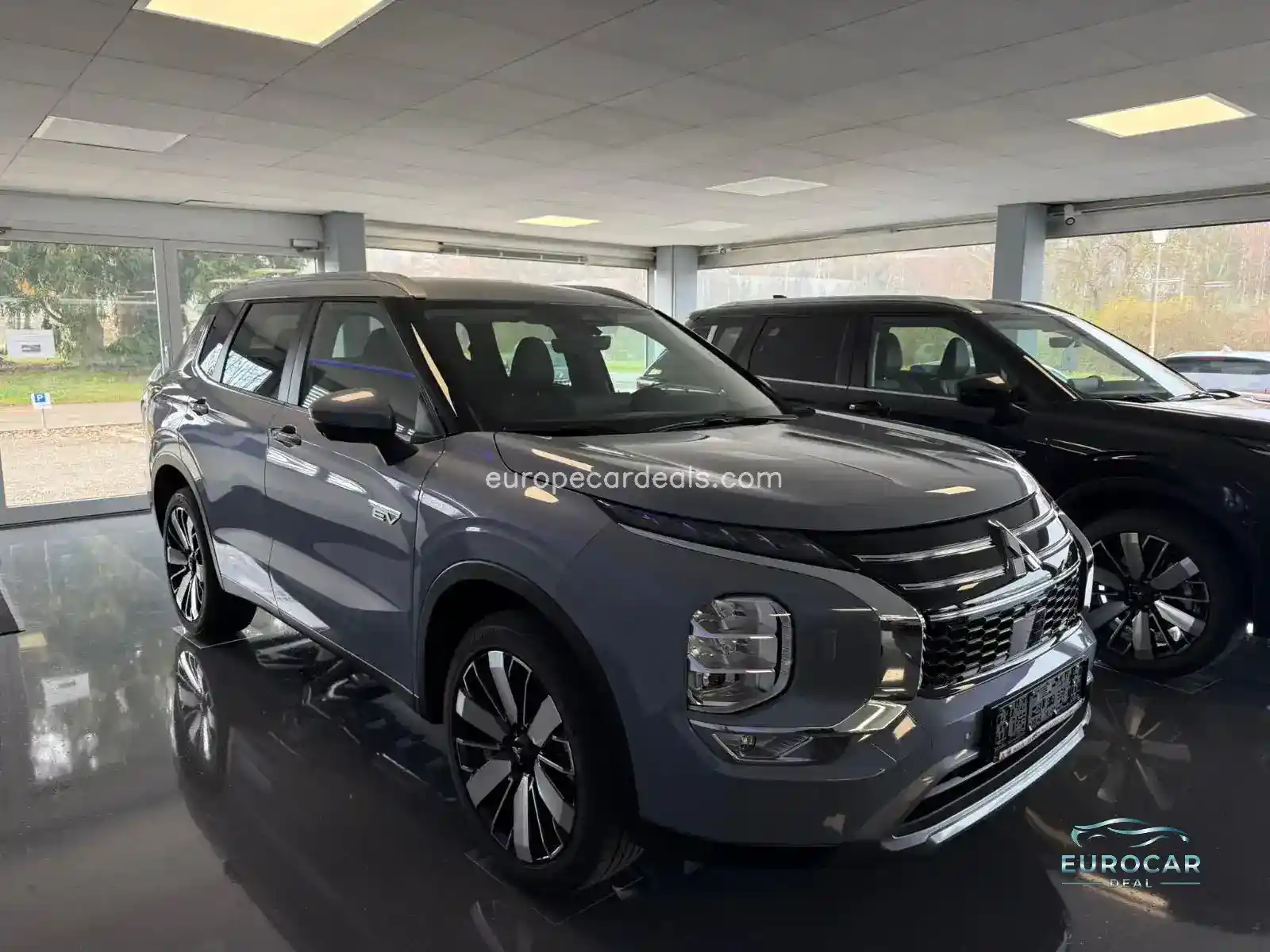 Mitsubishi Plug-in Hybrid Outlander