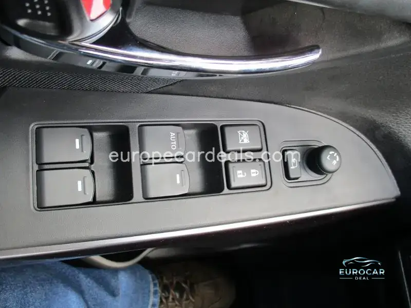 Suzuki (SX4) S-Cross
