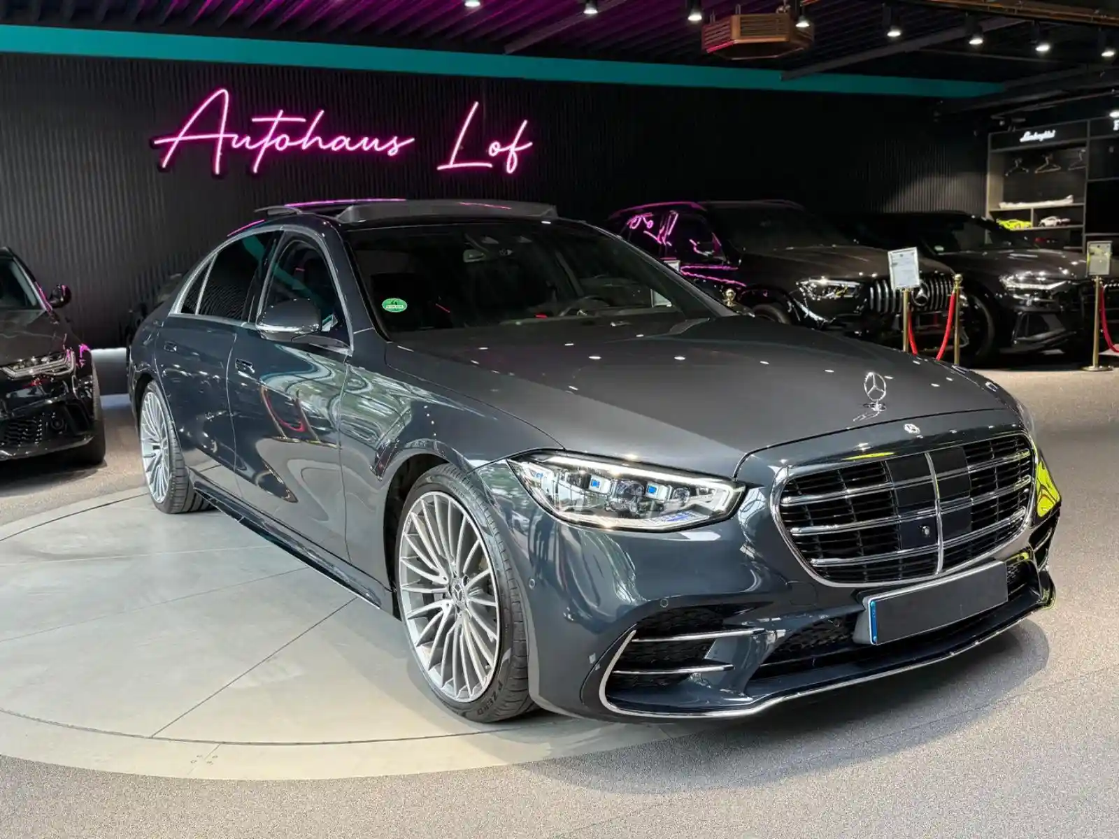 Mercedes-Benz S 500