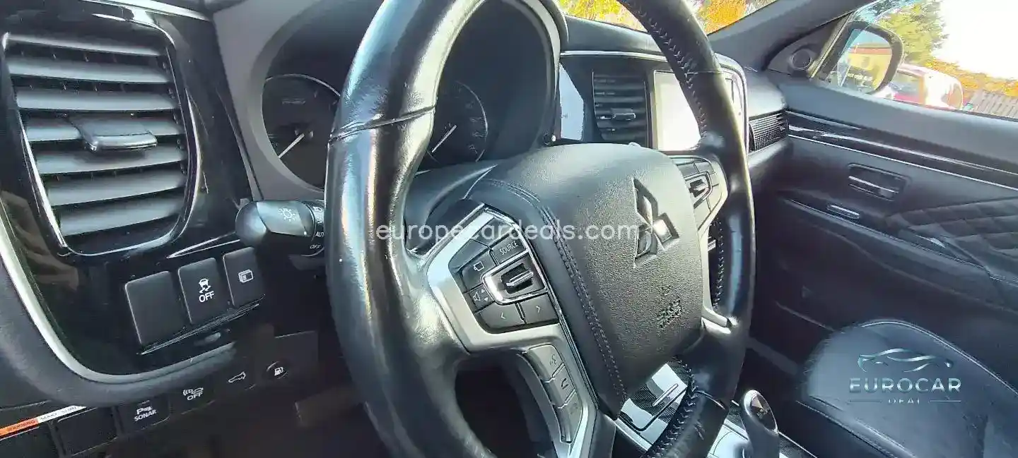Mitsubishi Plug-in Hybrid Outlander