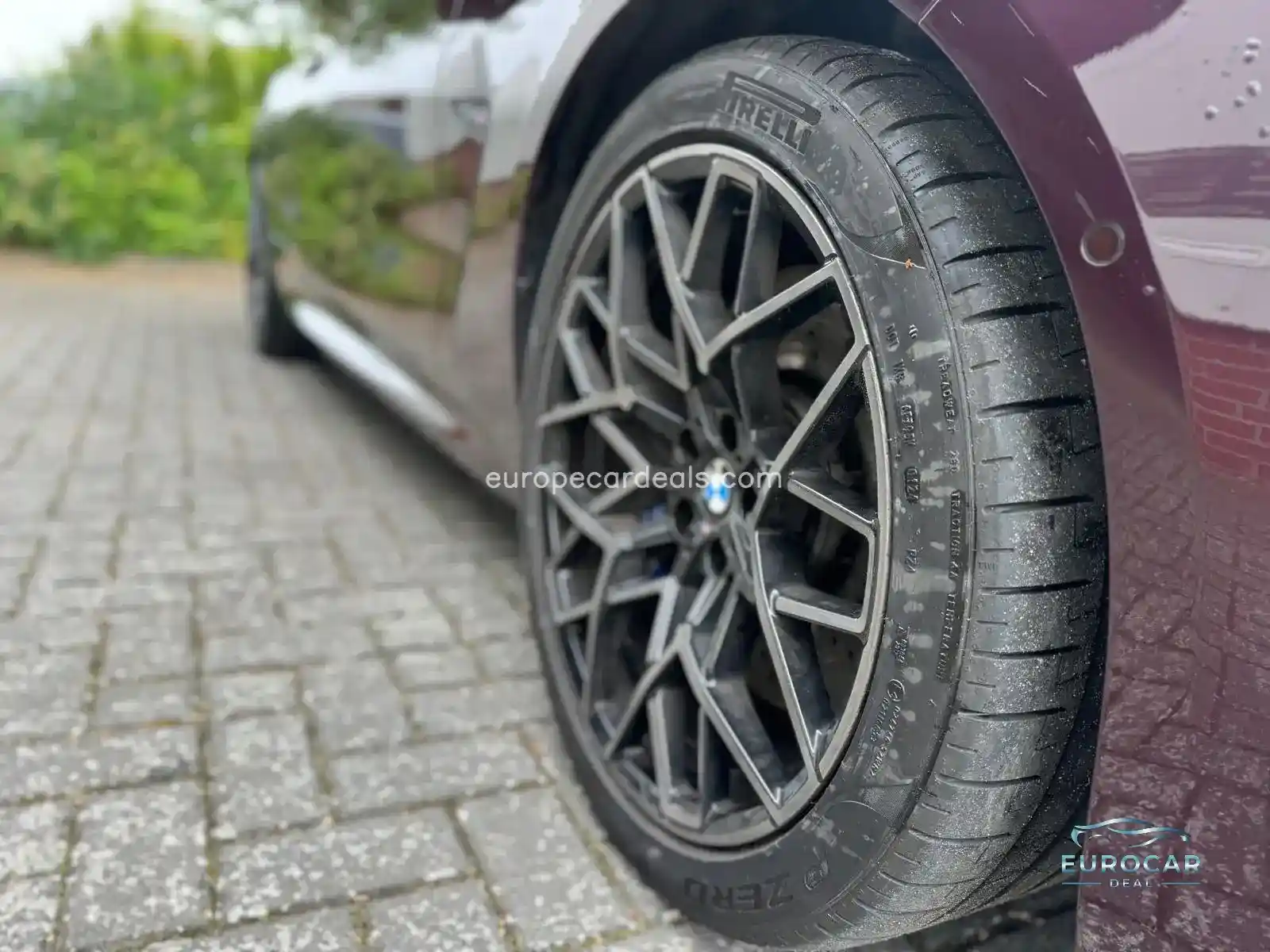BMW M8