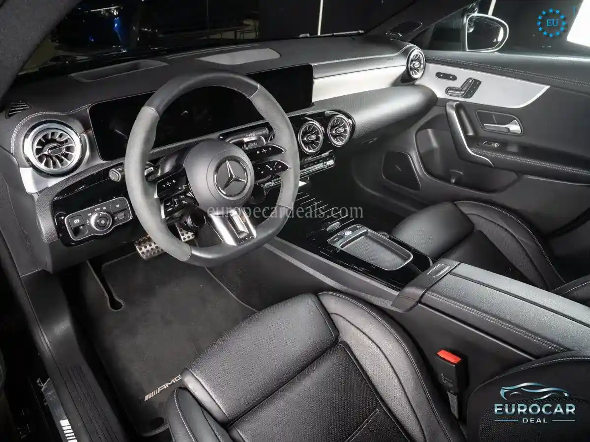Mercedes-Benz CLA 45 AMG