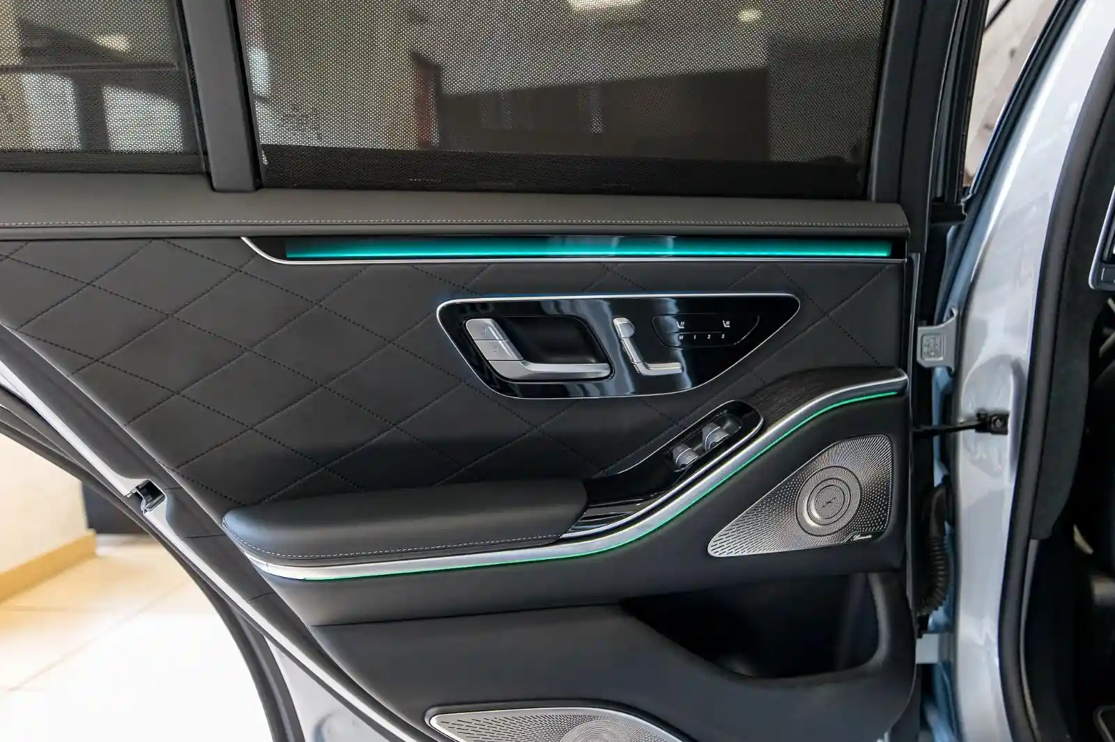Mercedes-Benz S 500