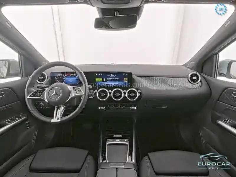 Mercedes-Benz B 220