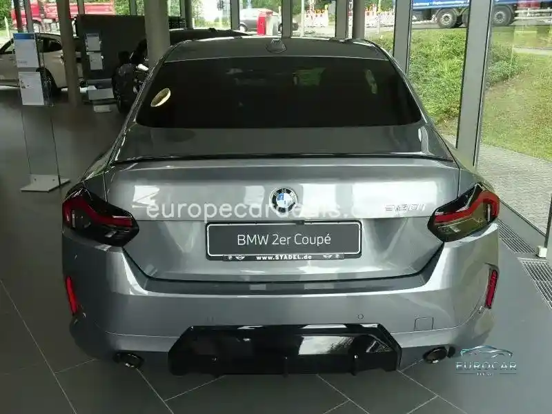 BMW 220