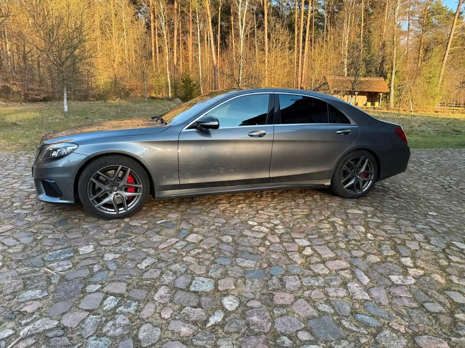 Mercedes-Benz S 63 AMG