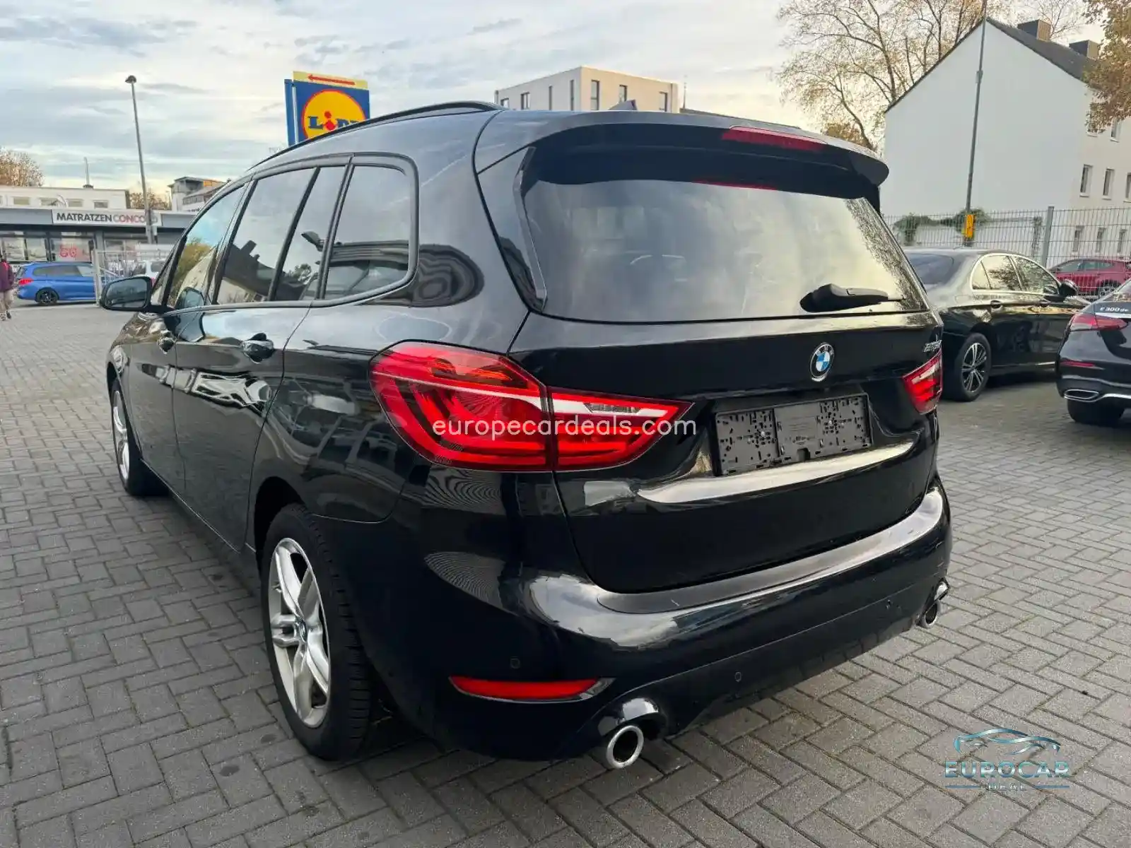 BMW 218