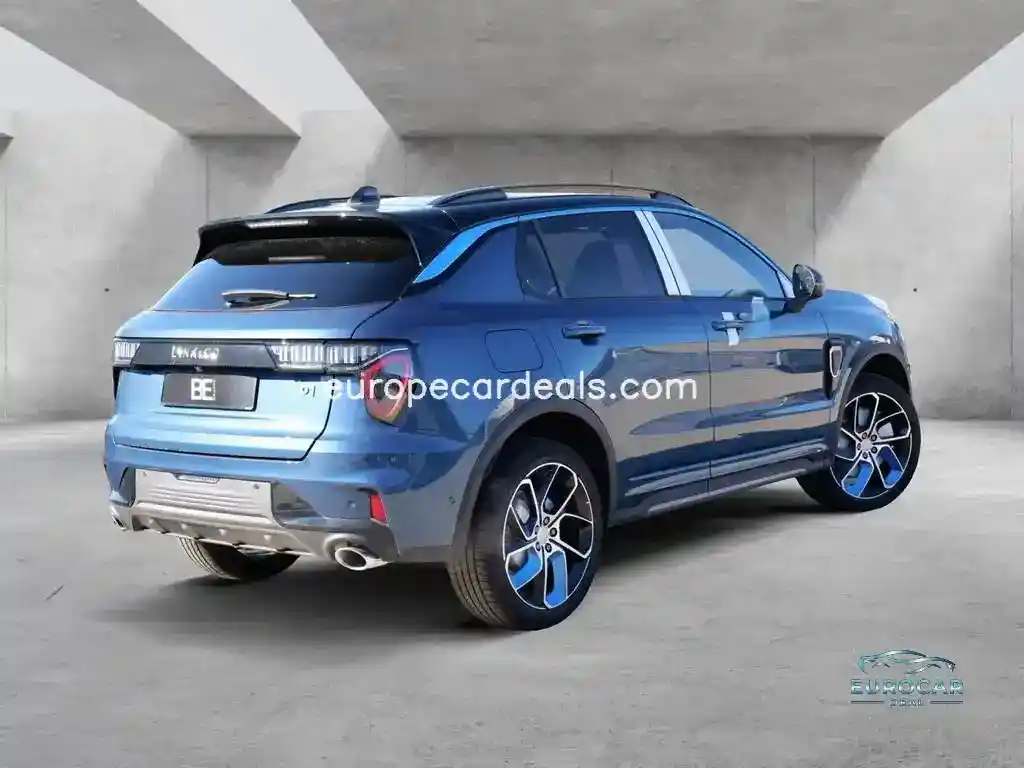 Lynk&Co 01