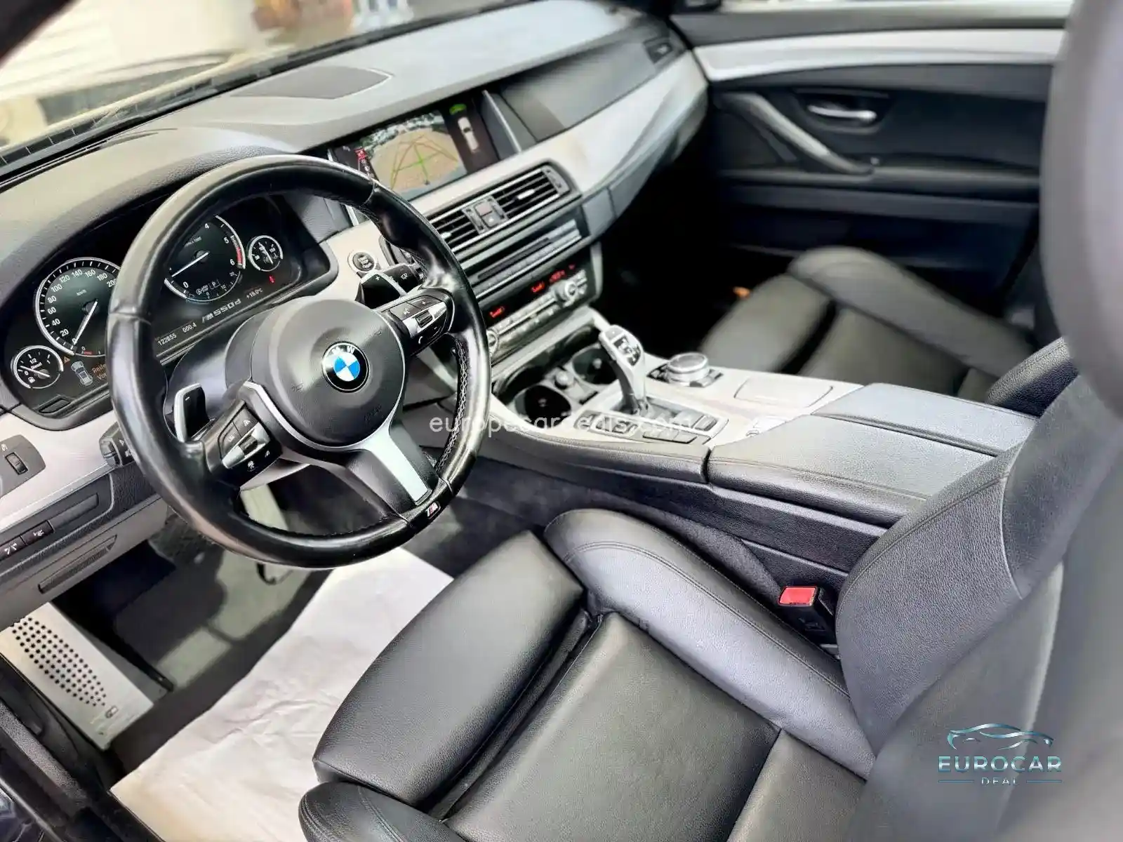 BMW M550