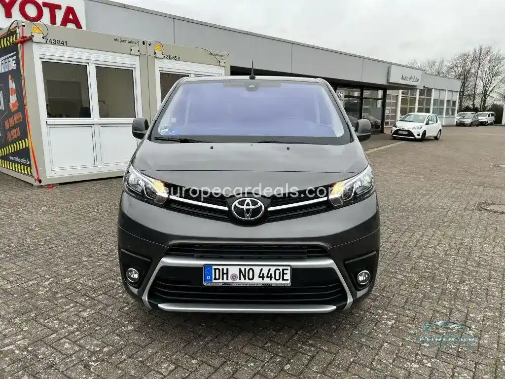 Toyota Proace (Verso)