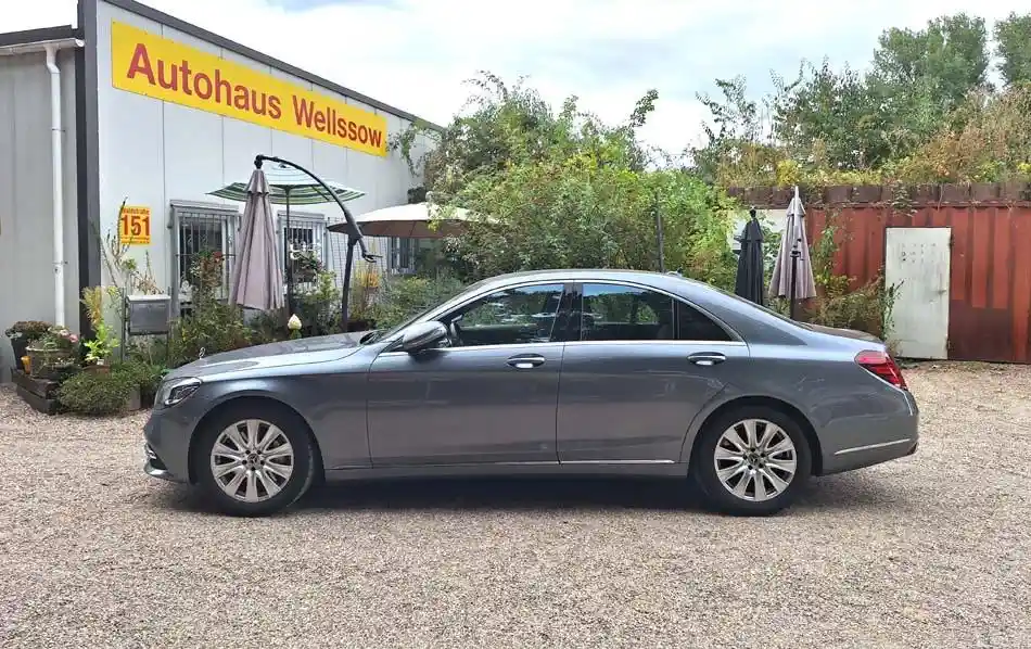 Mercedes-Benz S 560