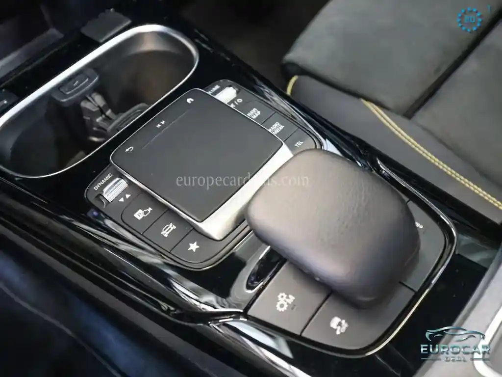 Mercedes-Benz A 45 AMG